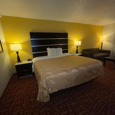 Quality Inn Fort Smith I-540 מראה חיצוני תמונה