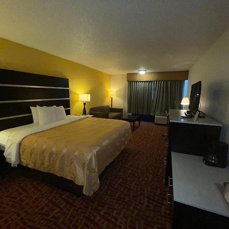 Quality Inn Fort Smith I-540 חדר תמונה