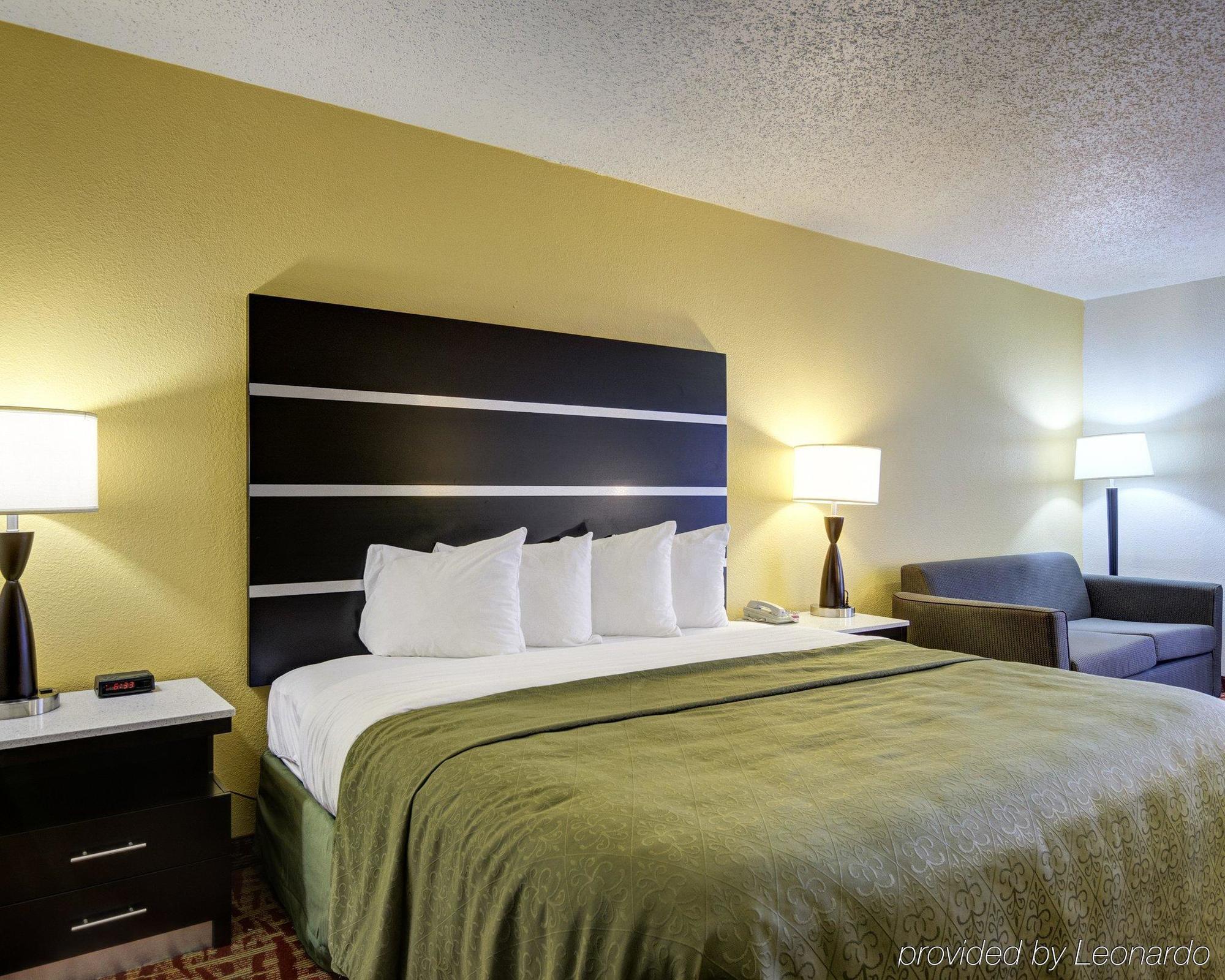 Quality Inn Fort Smith I-540 מראה חיצוני תמונה